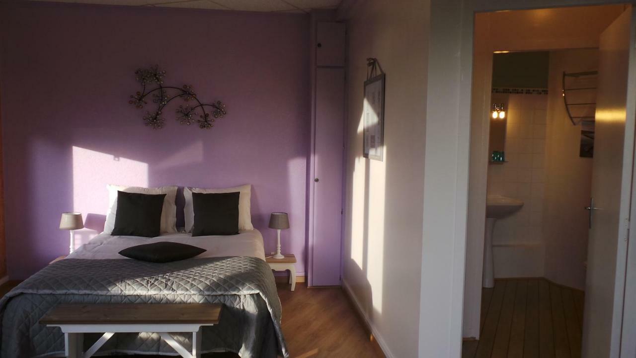 Studios Etape Du Lac บูร์บง-ล็องซี ภายนอก รูปภาพ