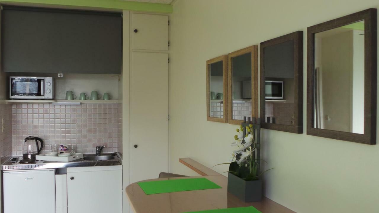 Studios Etape Du Lac บูร์บง-ล็องซี ภายนอก รูปภาพ
