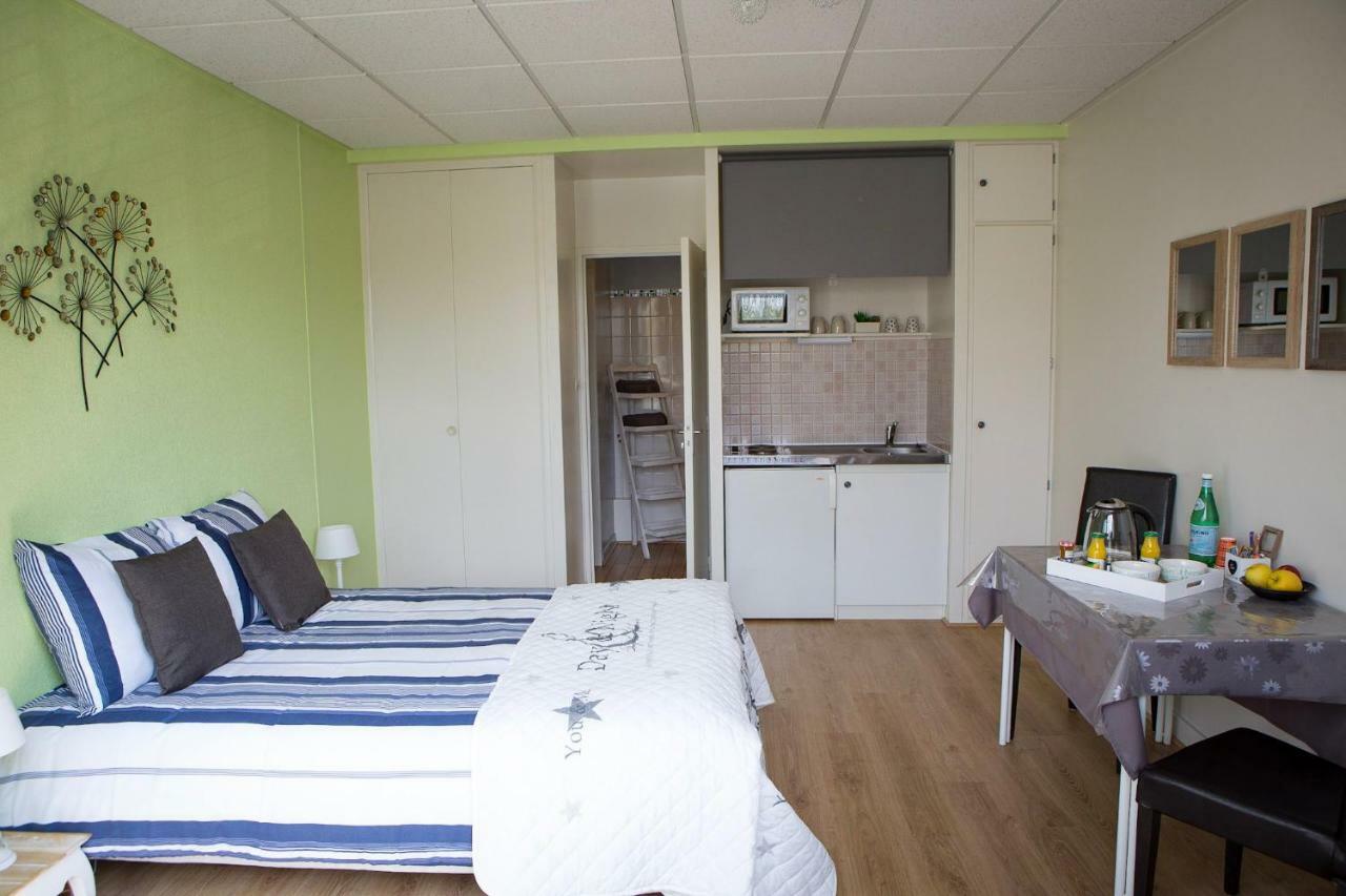 Studios Etape Du Lac บูร์บง-ล็องซี ภายนอก รูปภาพ